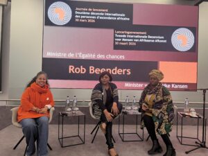 {CAPTION}